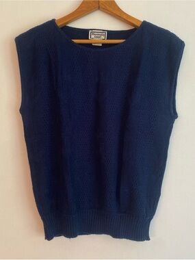 Navy Sleeveless Knit Crewneck Sweater Vest Keneth Too! Vintage USA Coastal